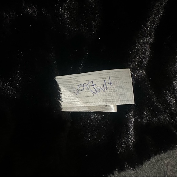 NWOT Triple Five Soul Wool Blend Gray‎ Peacoat Faux Fur Lining. Size M. - Picture 5 of 7